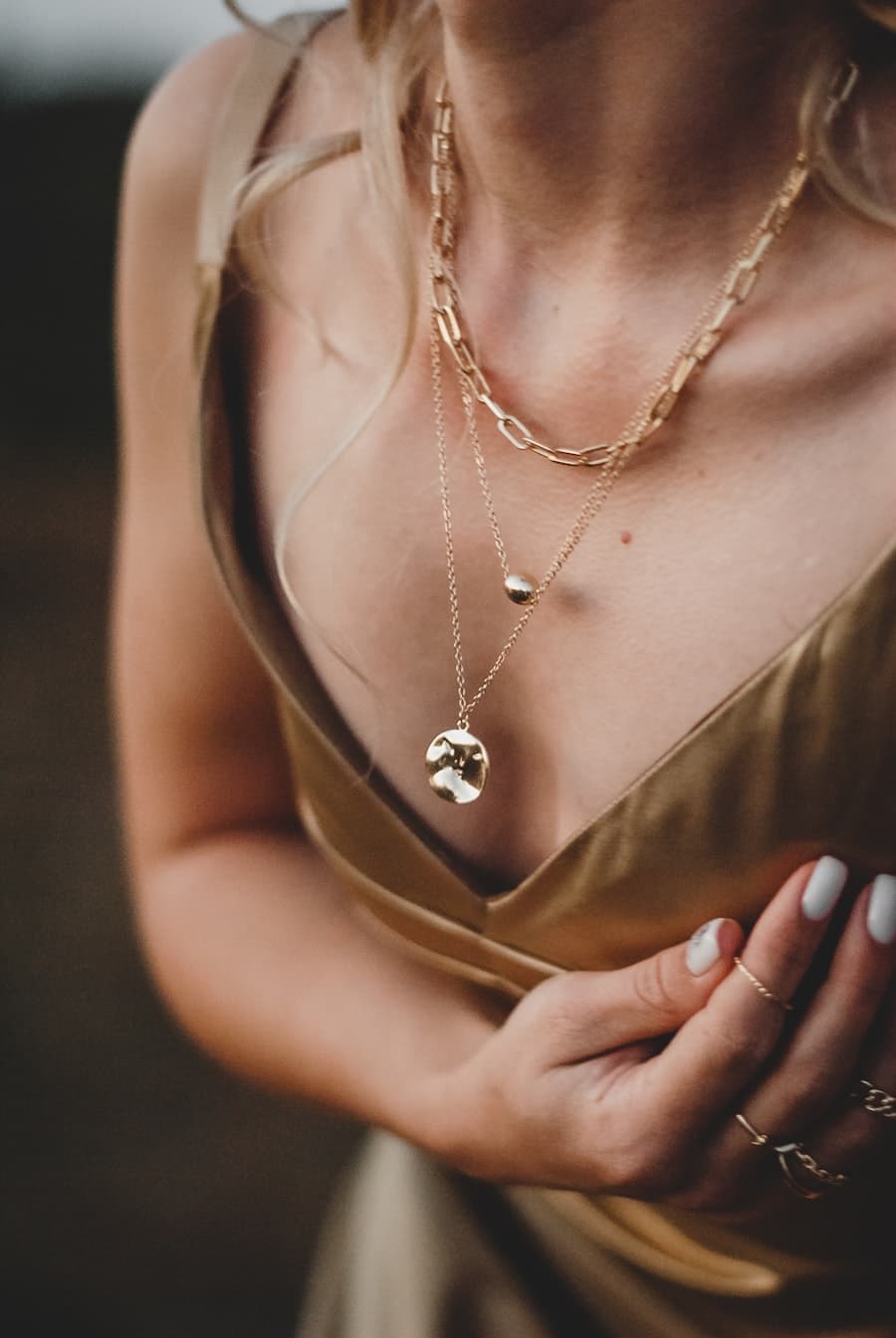 Ceylon Moonstone Necklace thumbnail view 2